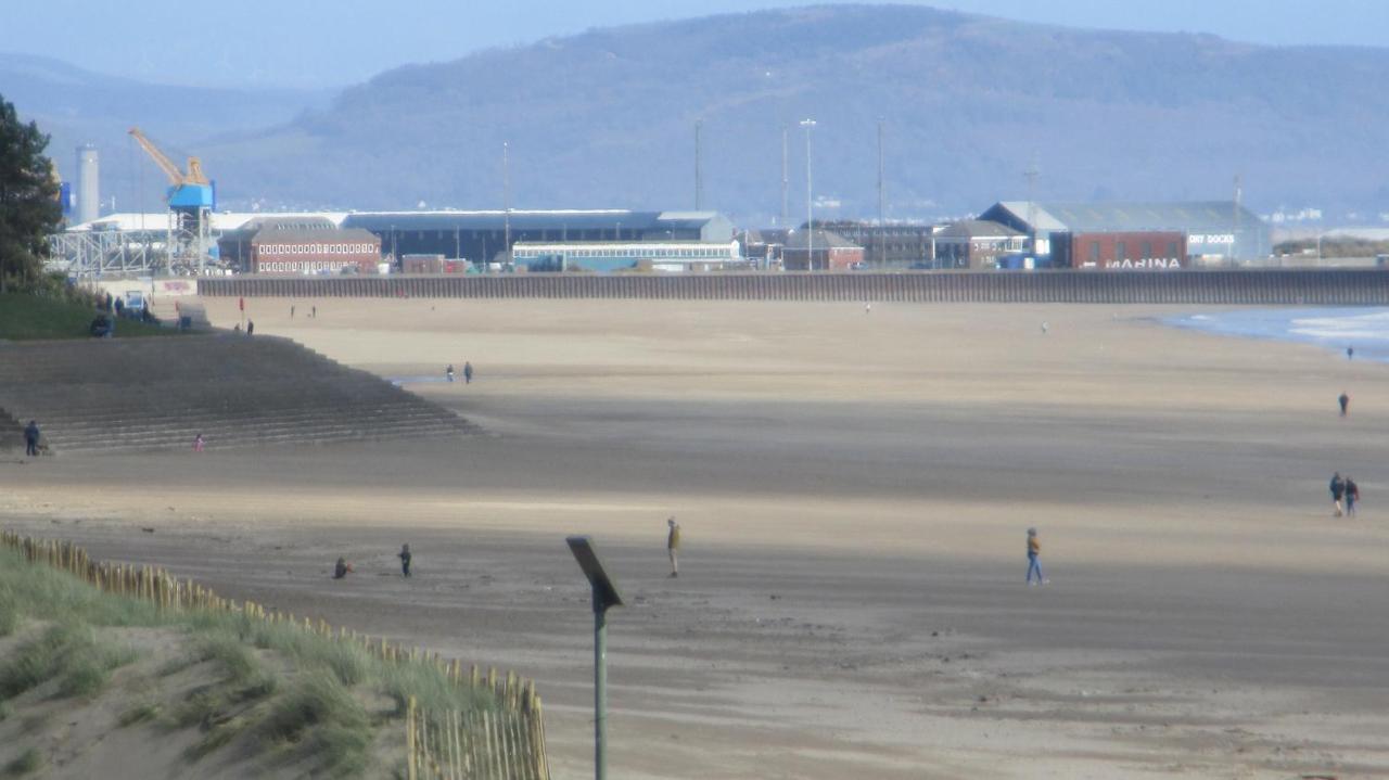 Beachcomber Swansea Bagian luar foto